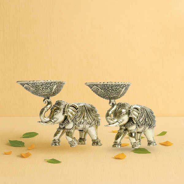 Brass Elephant Diya Pair 2.5" – Trunk-Held Oil Lamps