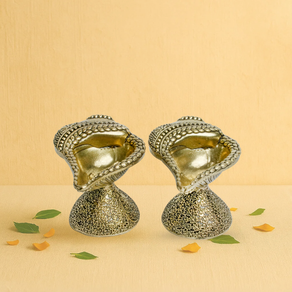 Brass Shankh Diya Pair 2" – Symbol of Purity & Divine Energy