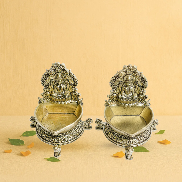 Brass Lakshmi Deepak Pair 3" – Traditional Round Pooja Lamp